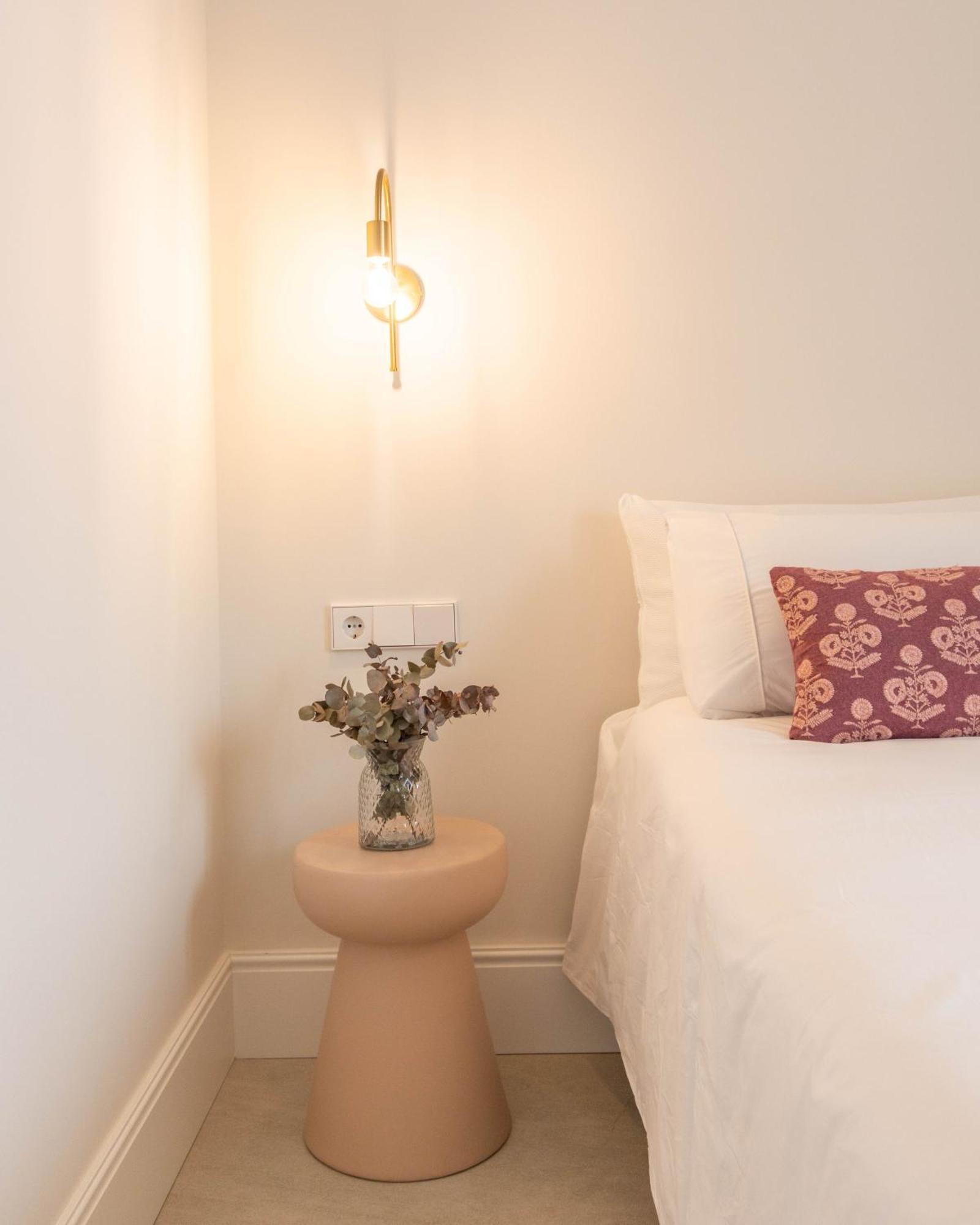 Betis Suites-La Campana Sevilla Exterior foto